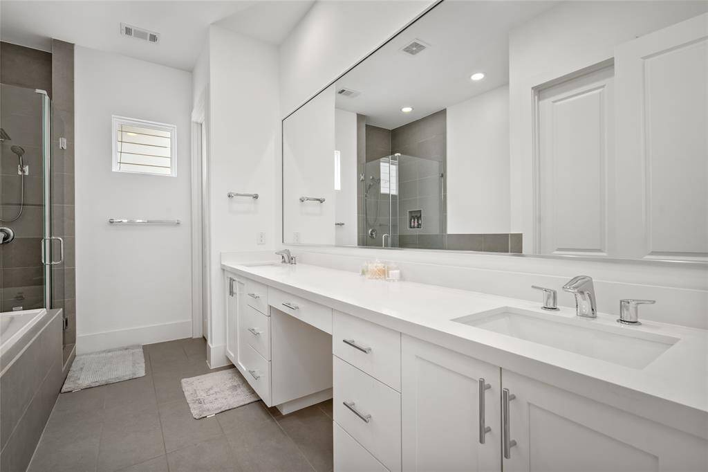 3rd Floor Primary Bathroom