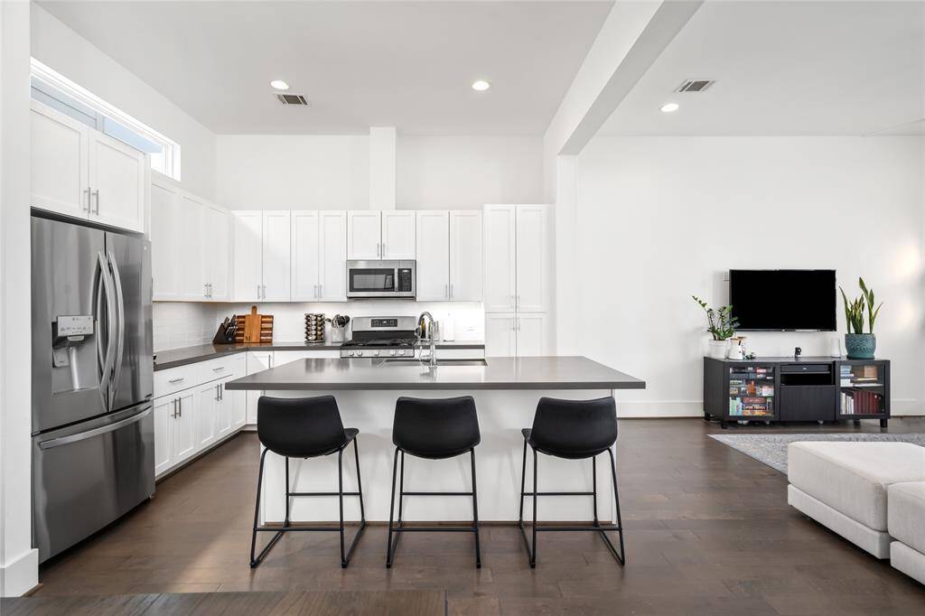 2nd Floor Kitchen