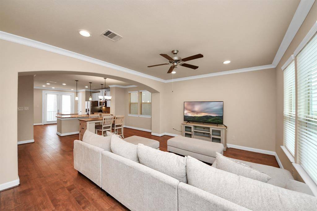 Open Concept with Kitchen overseeing the livingroom area