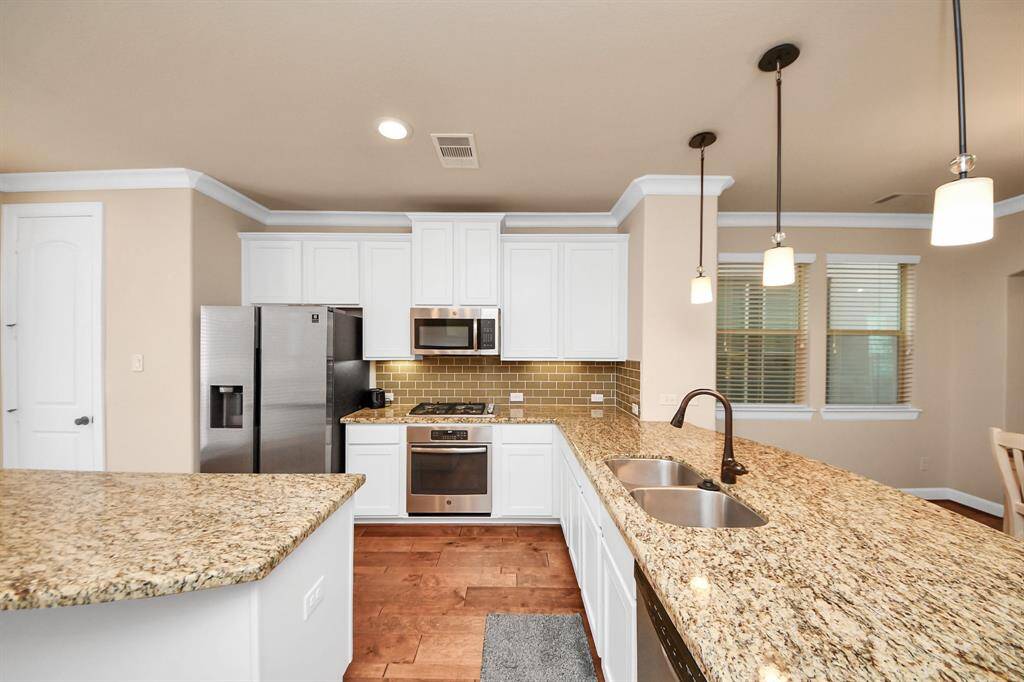 Stainless Steel Samsung Refrigerator included