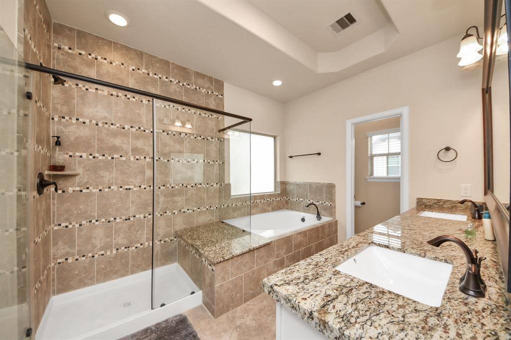 Master Bathroom with Shower and Tub combo