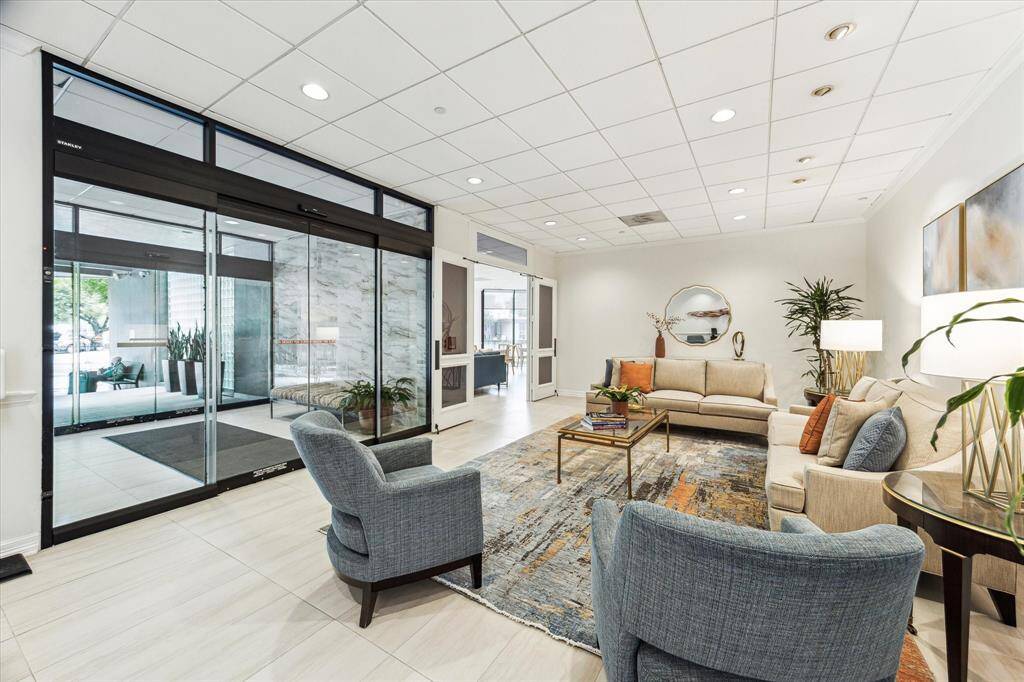 Amenities - Party room.
