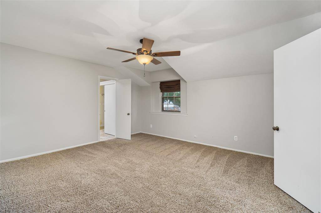 Bedroom 4 - The smaller of the bedrooms. It has a "dressing room" with closet and adjoining bathroom.