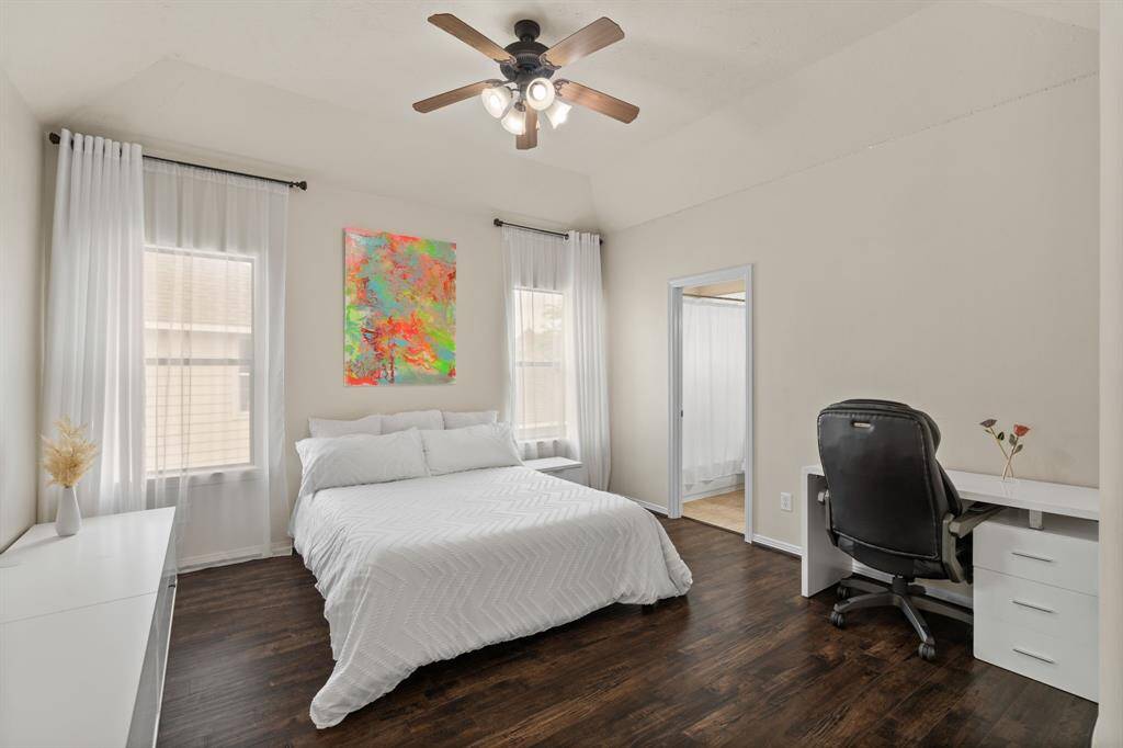 3rd Bedroom upstairs