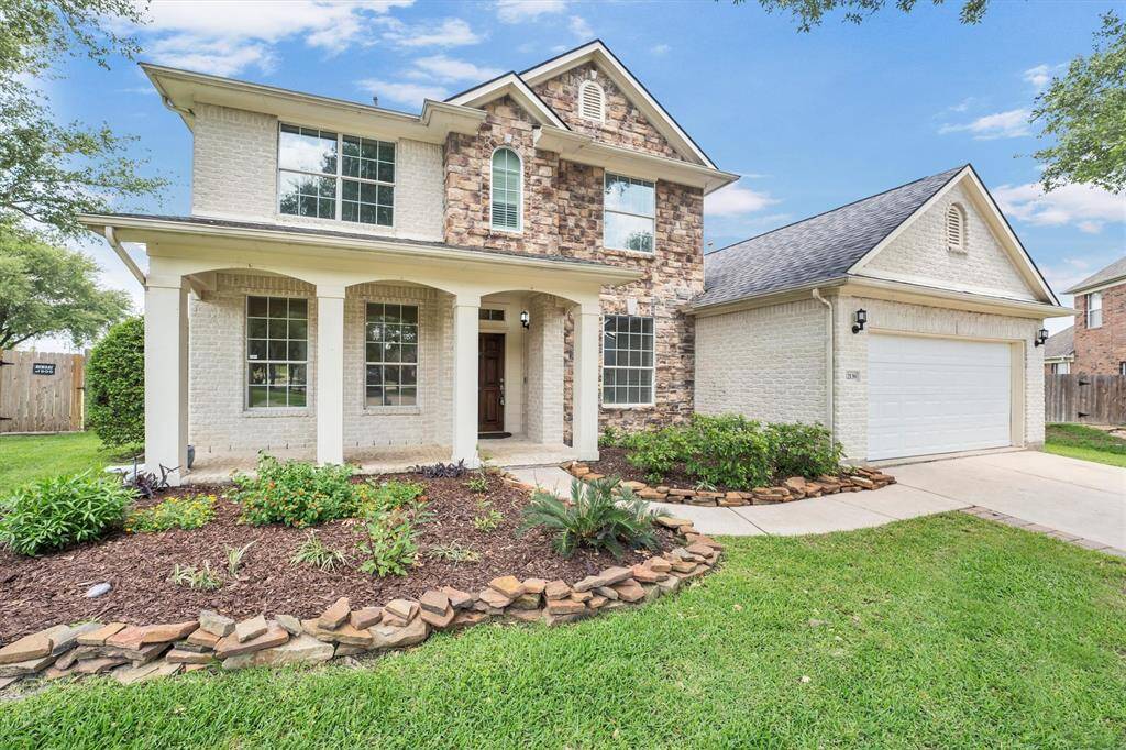 Welcome Home to 12139 Canyon Arbor Way