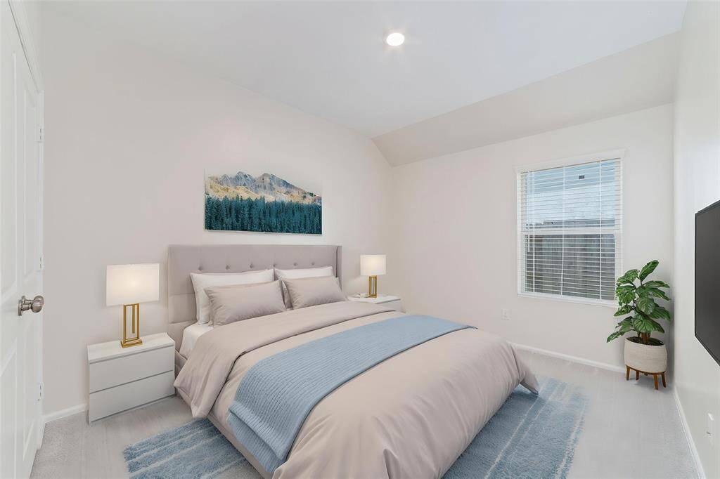 Second bedroom right nextdoor.