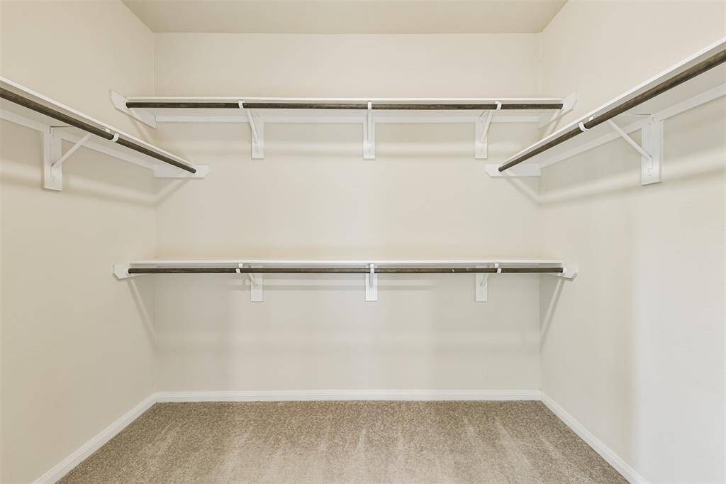 We All Love Large Closets - Calling All Fashionistas!
