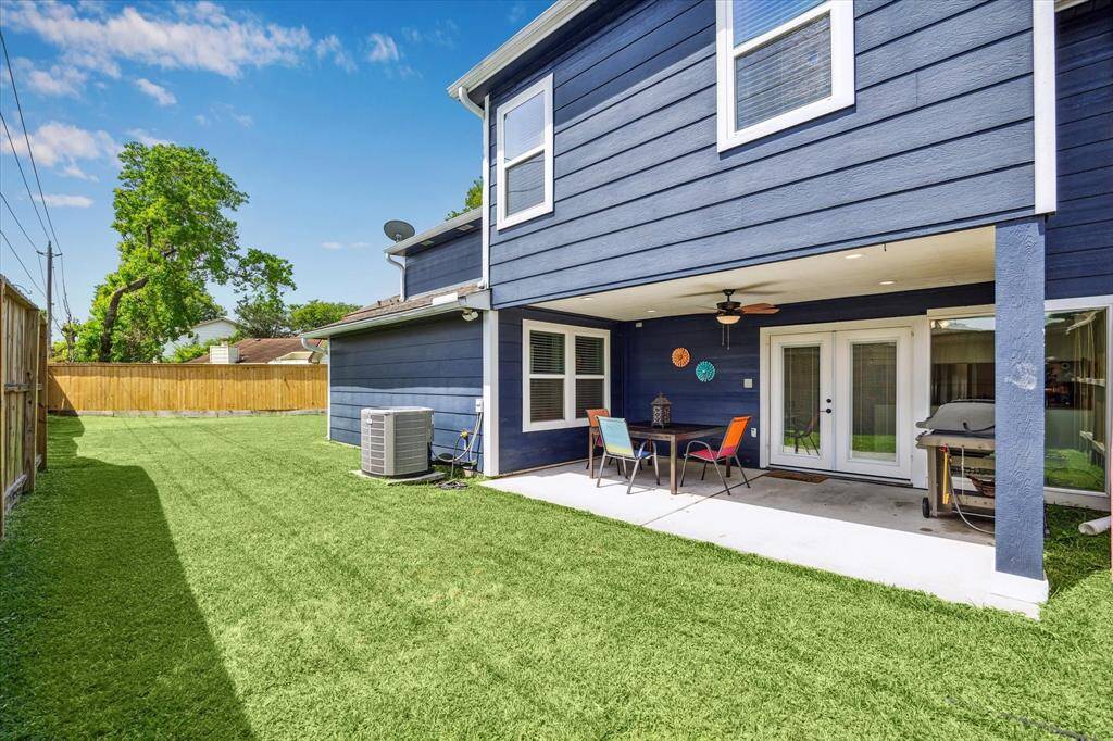 A new concrete deck has been freshly poured to create a clean, durable outdoor living area. Additionally, a gas line was installed at the grill station for convenient direct plug-in, ideal for outdoor cooking and entertaining.