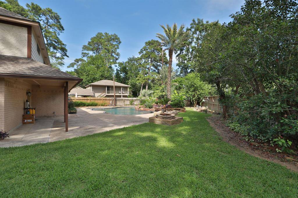 Grassy area for play and pets.