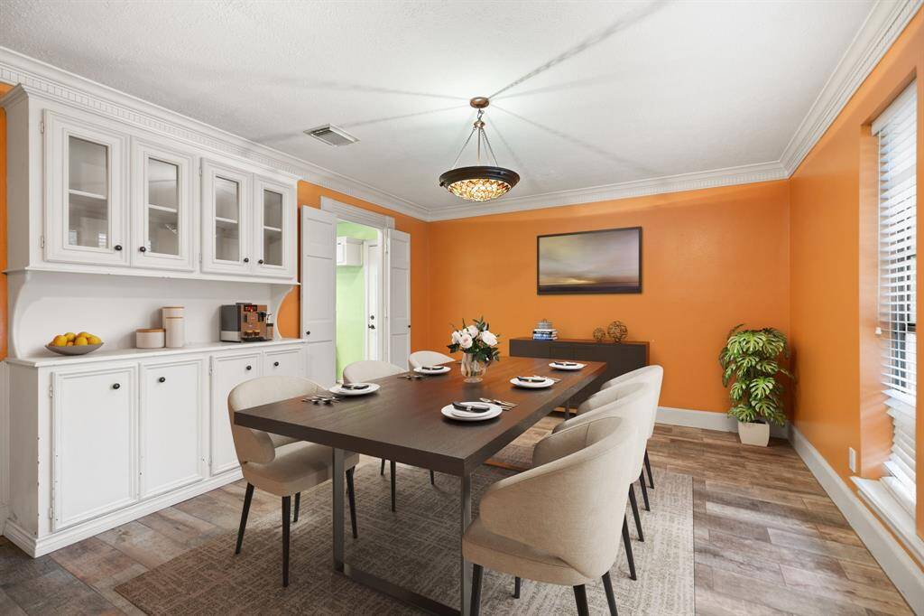 Dining room - virtually staged