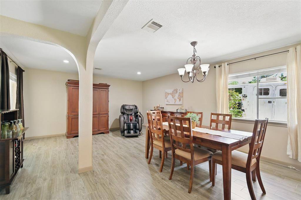 Dining area and office space.