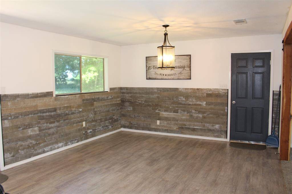 Dinning Room is a very nice size. Would you add additional cibinet with counter-tops in this space?