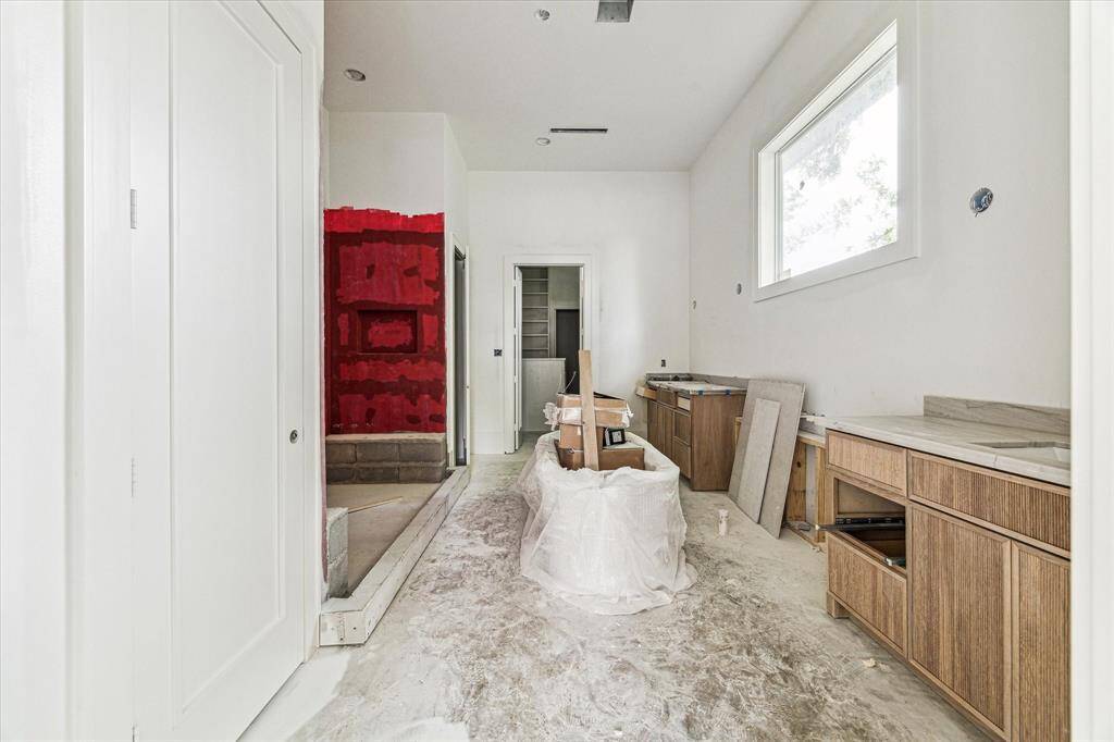 Progress phot of the primary bath May 2025.