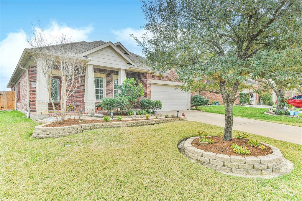 Welcome home! Great home with a pool located in a sought after quiet community.