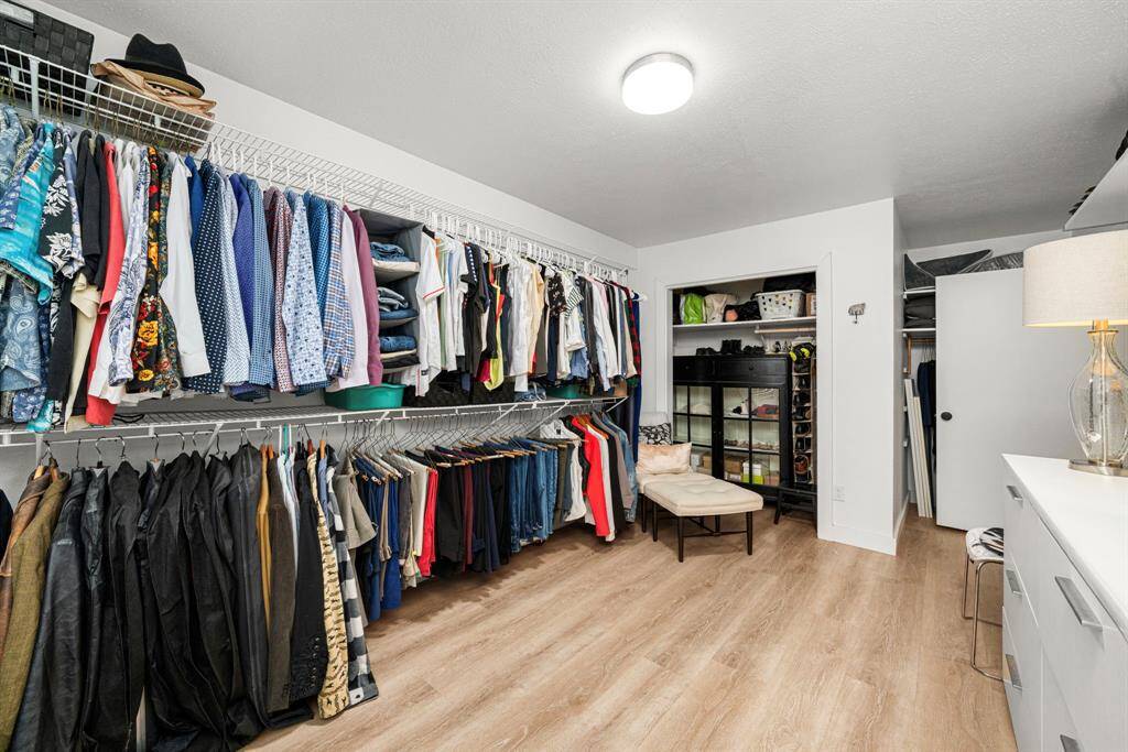 Enormous primary closet was a 4th bedroom. It could be converted back.