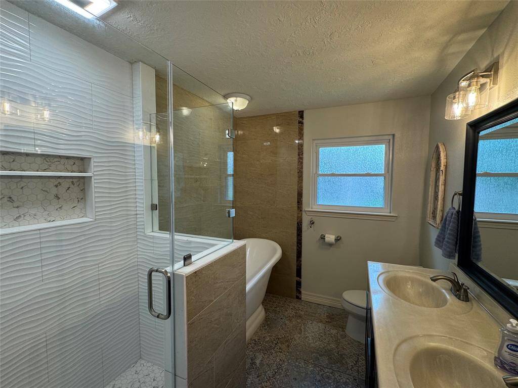 Secondary Bathroom