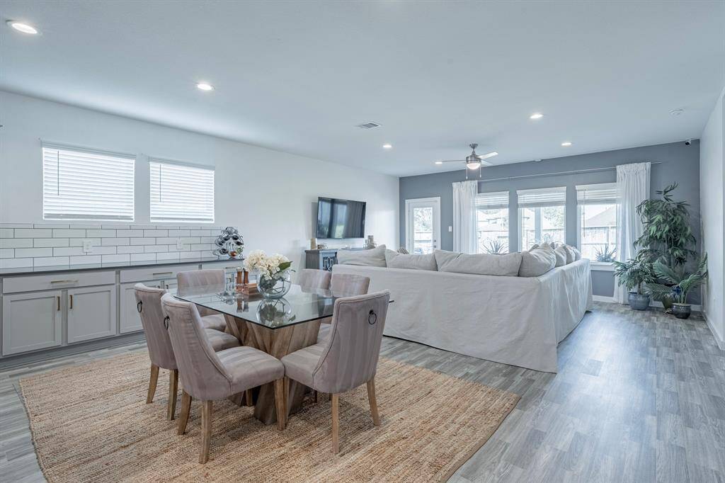 Sunlit space perfect for everyday dining or morning coffee.