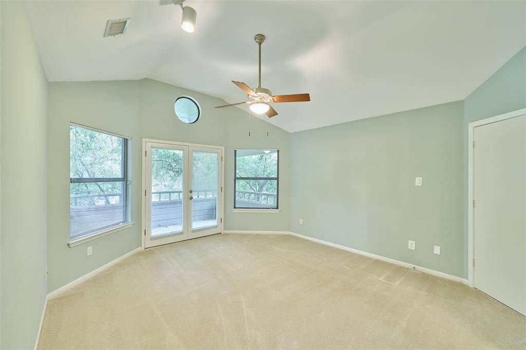 Large and bright upstairs bedroom