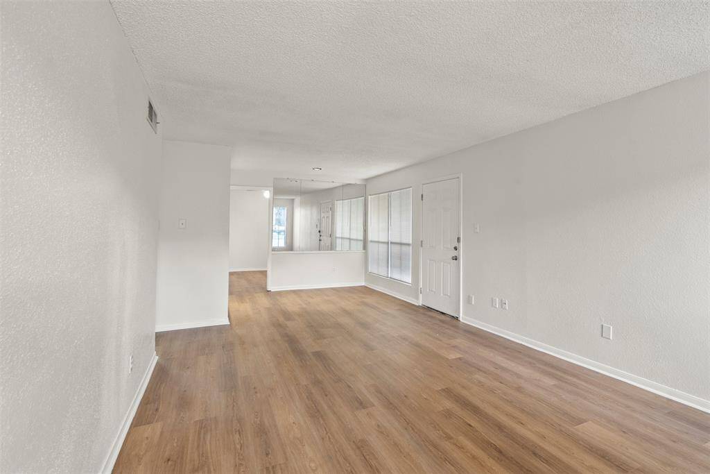 Add'l View of Living Room