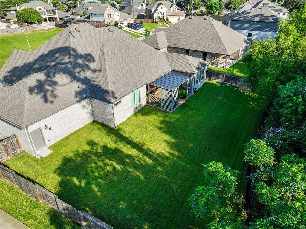 Expansive Reserve Backyard