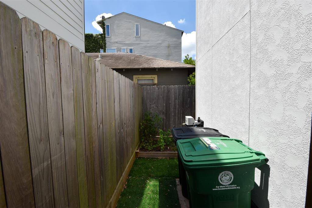 Another view of the wrap around yard.