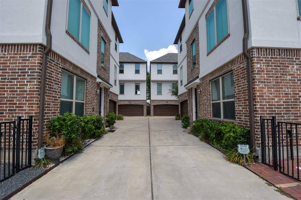 You can tell the neighbors take pride in their homes and it shows as you drive up to your unit.