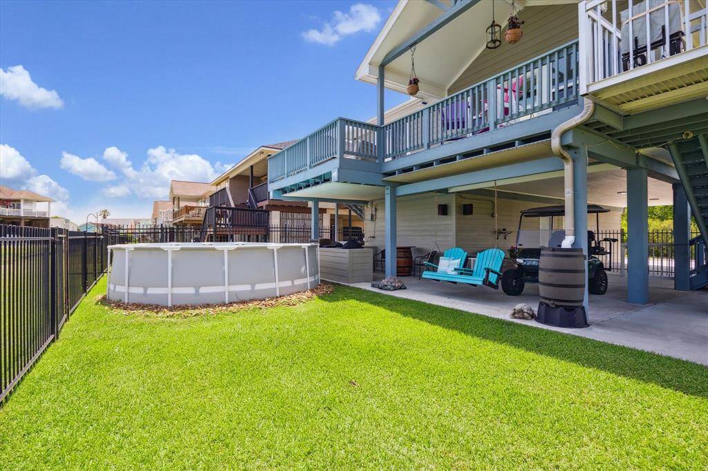 The sellers have added so many custom features that make it really simple for you to buy the home, move right in and start enjoying your new lifestyle on the water.