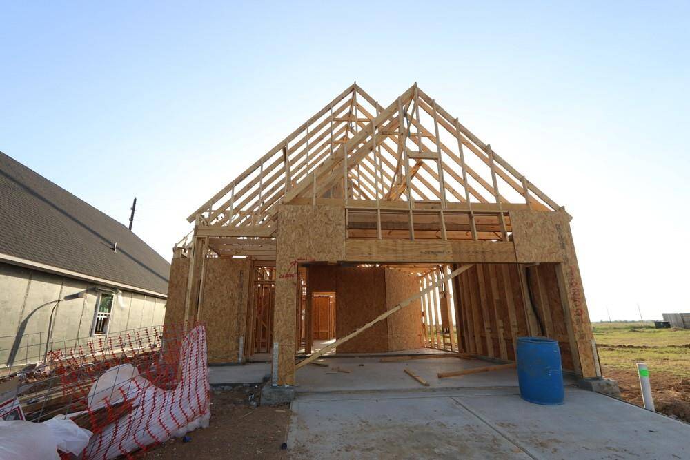 Let us show you how our advanced framing techniques have stood the test of time and allow more insulation for a quieter and more energy efficient home.