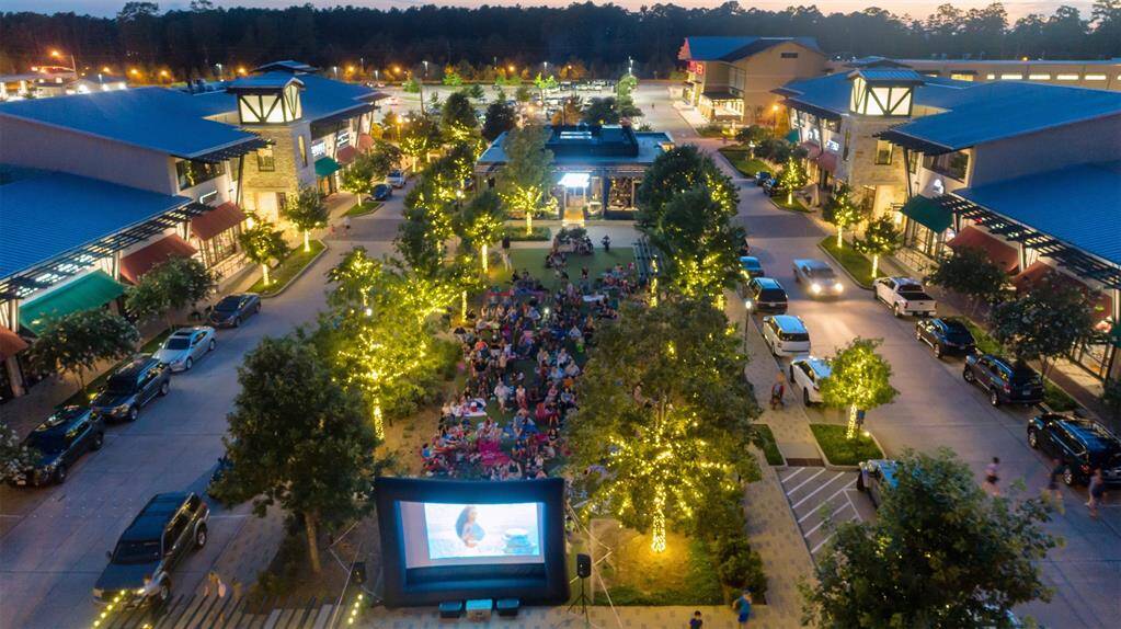 Creekside Green Village Center-  Movie Nights