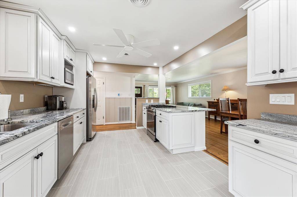 Another view of kitchen.