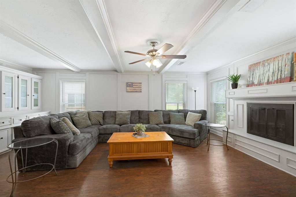FAMILY ROOM - This spacious family room can accommodate your large furniture and has room for everyone.