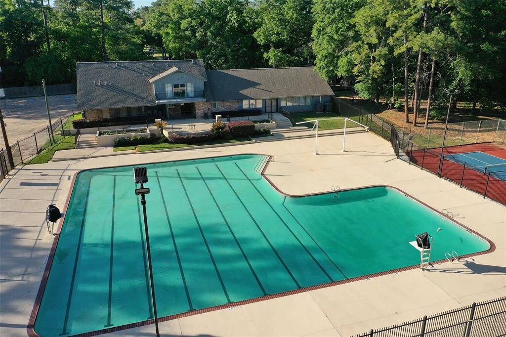 CANDLELIGLHT HILLS NEIGHBBORHOOD POOL & CLUB HOUSE