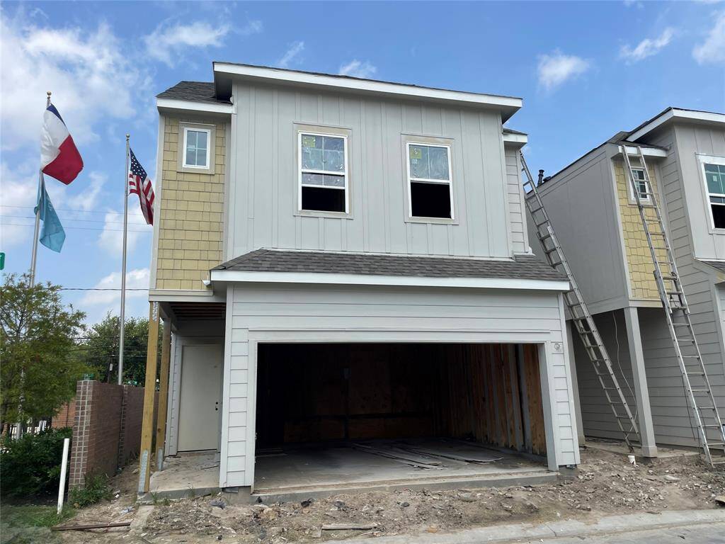 Three-story home with 3 bedrooms, 3.5 baths and 2 car garage