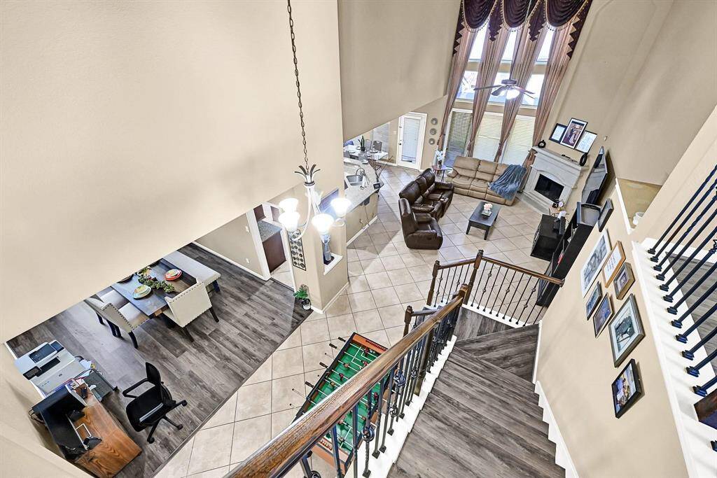 2 Story High Ceiling