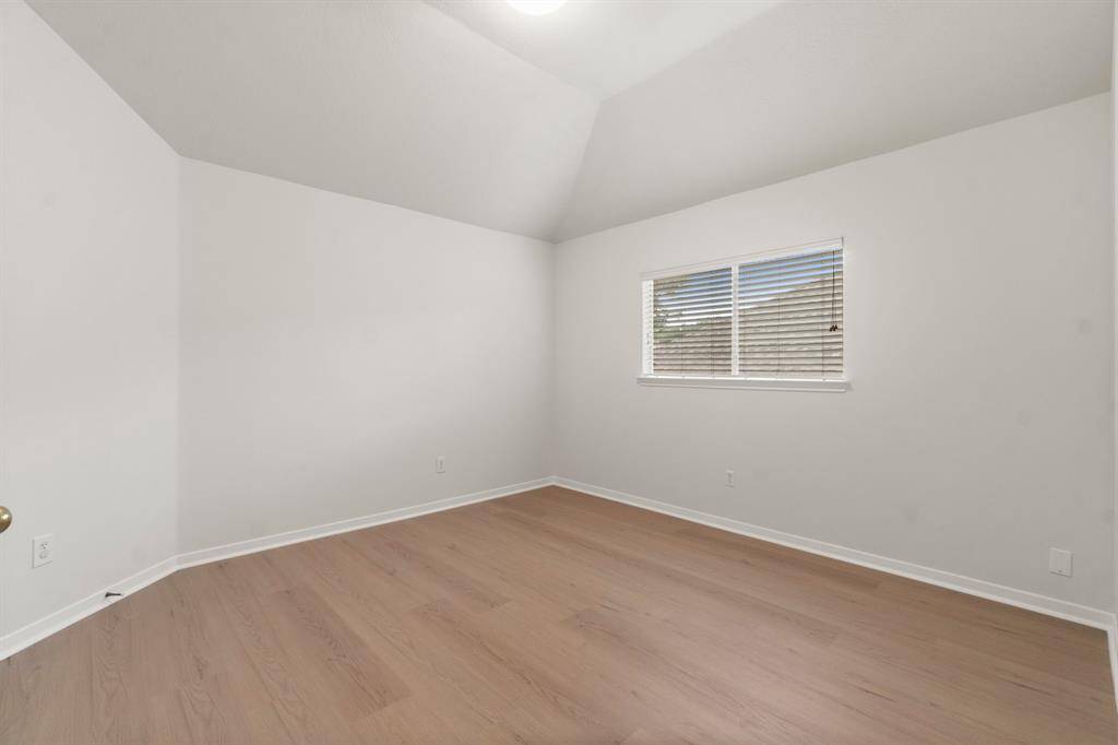 4th bedroom