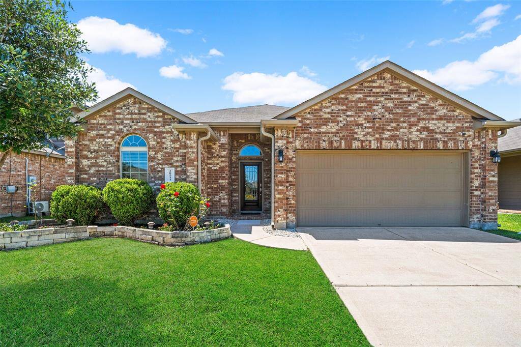 The ultimate outdoor experience awaits you like no other in Jasmine Heights. Be the envy of your neighbors and friends while you enjoy and host at this "one of a kind" spacious, 21' x 13', covered patio. This is the perfect outdoor living and entertainment space like nothing else in the community. Features include 2 ceiling fans, recessed lighting, tongue & groove-stained ceiling and outdoor TV mount. Virtually staged to show furniture placement options.
