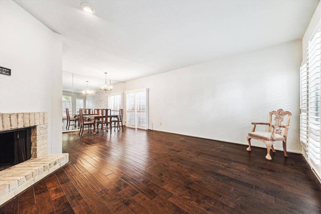 Another view of the Family room.