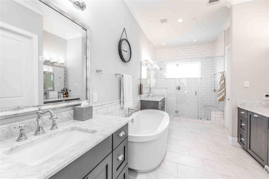 Spa Like Primary Bath With Triple Vanities