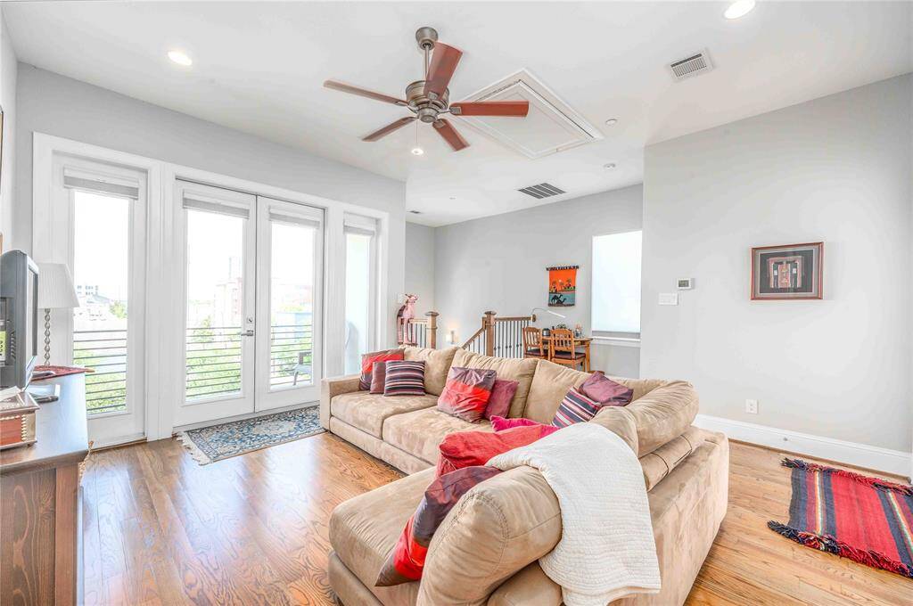 4th Floor family/game room offer 2 balconies!