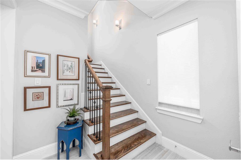 Welcome to 2110 Mason Street - Bright Open Foyer To Greet Guests!
