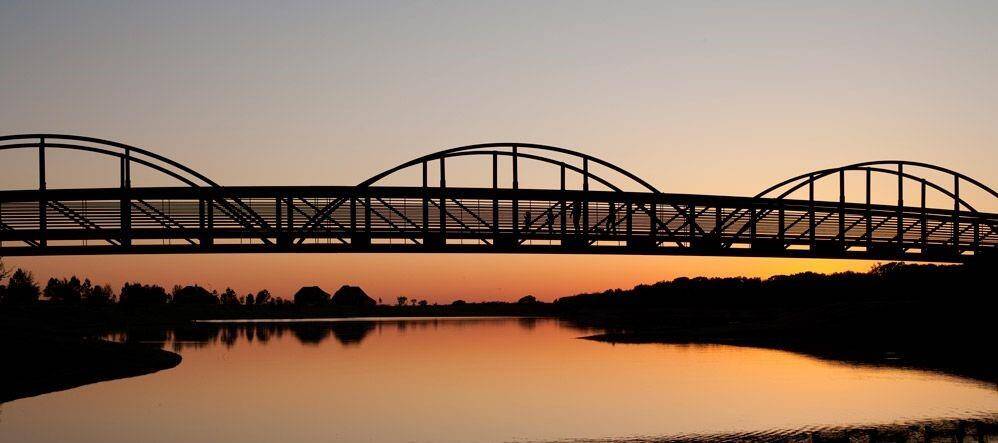 Known for its famous bridges, Bridgeland is the perfect place for a gorgeous sunset walk.
