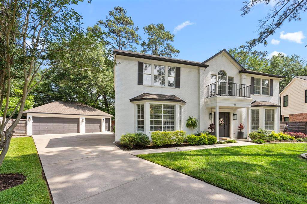 Fabulous curb appeal newly landscaped