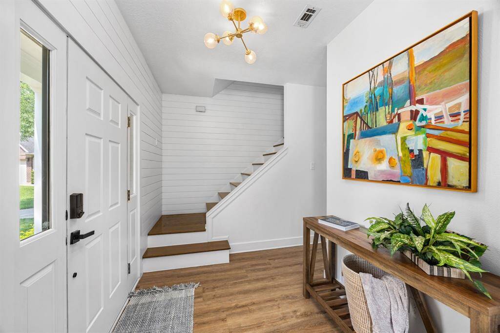 Welcoming warm entry