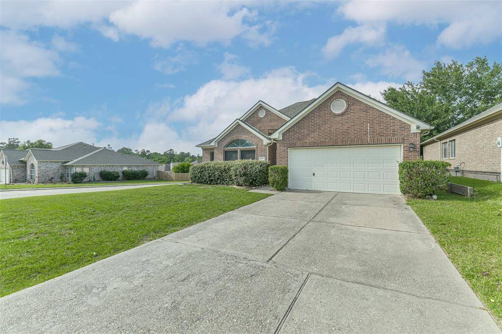 2212 Highland Crossing Drive Conroe, TX 77304