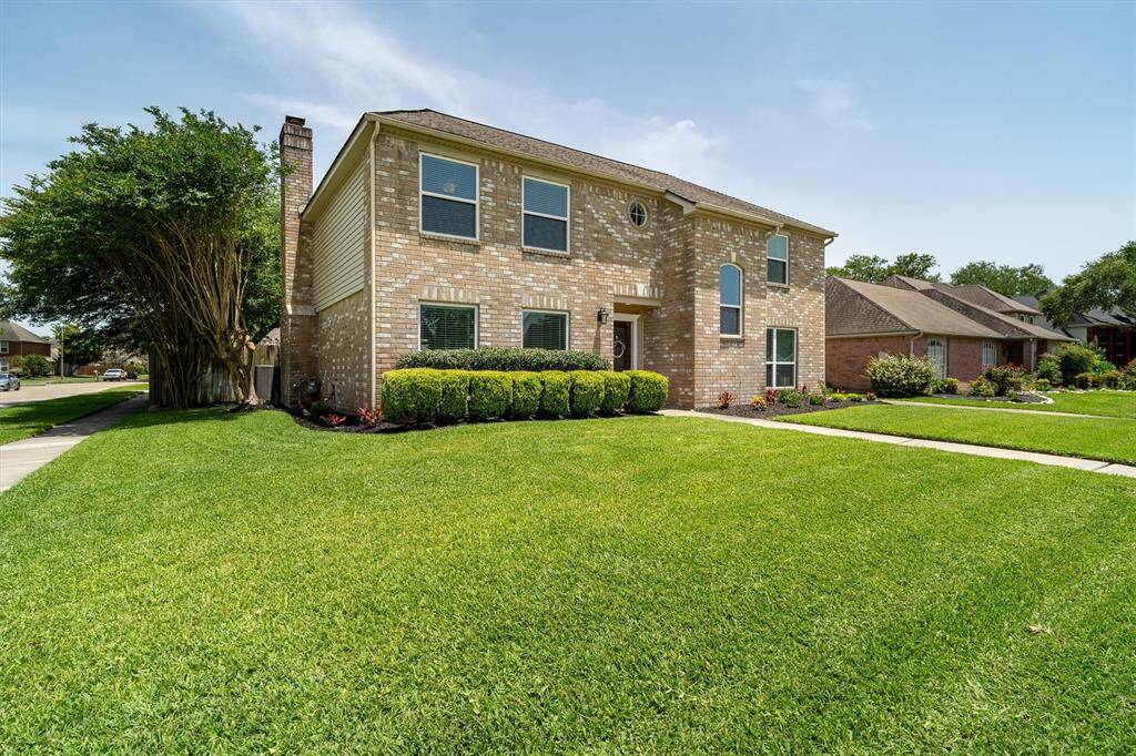 Fresh landscaping offers, charming curb appeal
