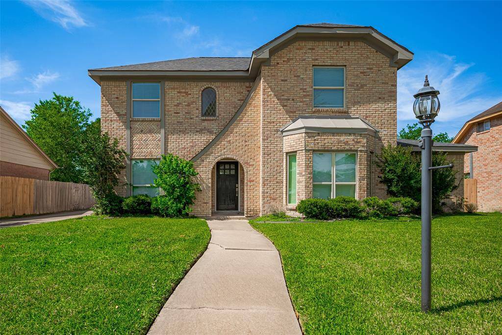Curb Appeal Galore!