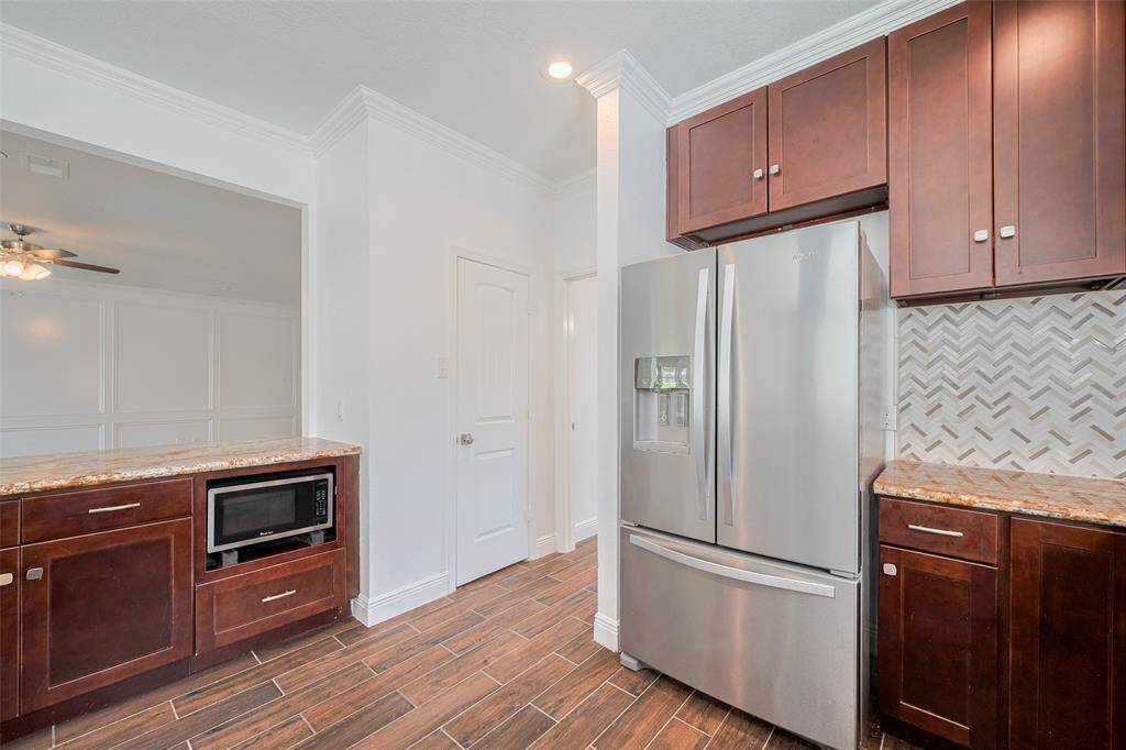 Walk-In Pantry
