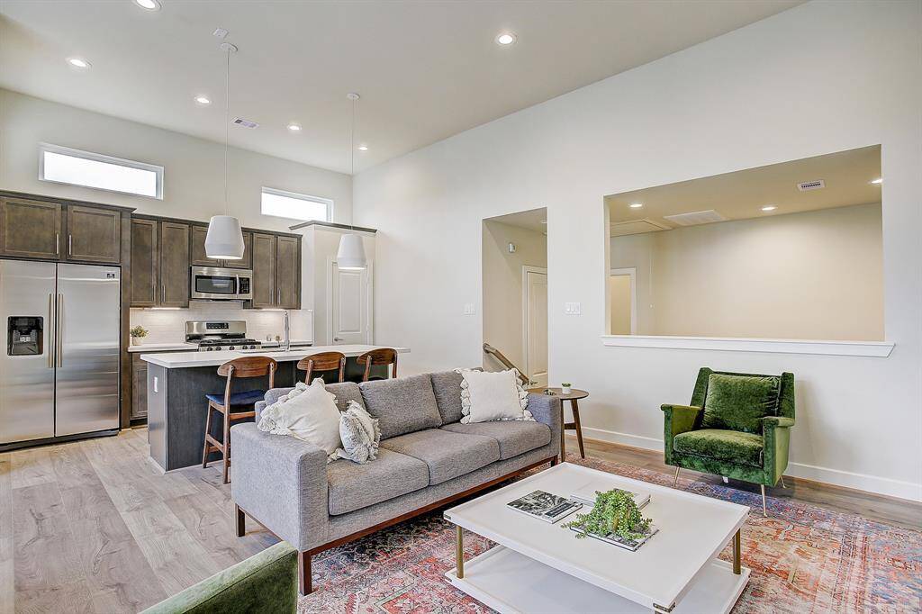 *Not of exact home, previously completed home by City Choice Homes to reference similar finishes & Floorplan*
