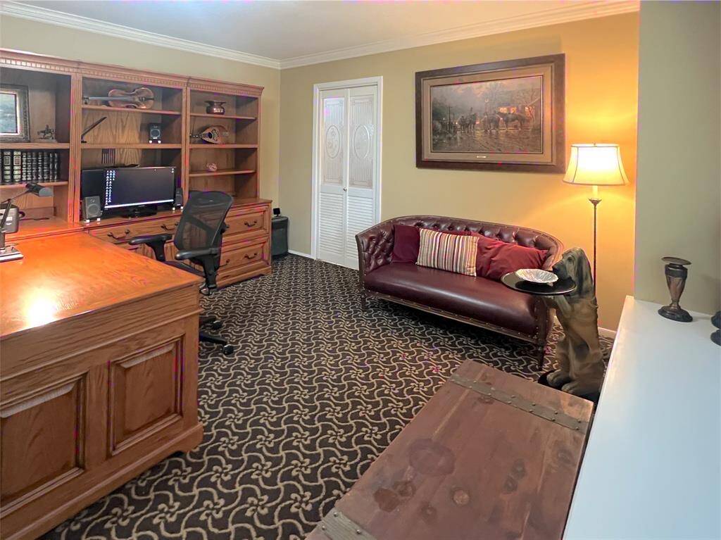 Study 15x12 with door leading to dinning room