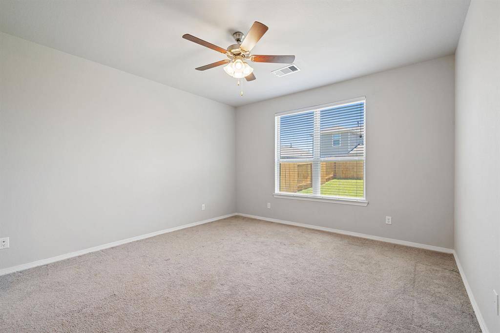 Spacious primary Bedroom